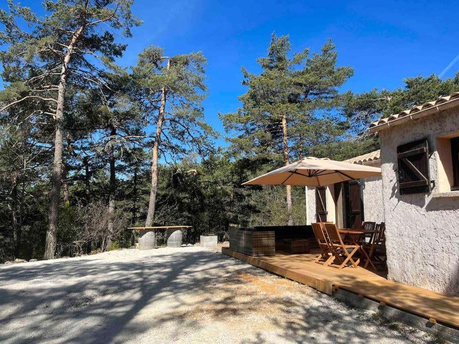 Вилла Les Rocailles Valderoure Экстерьер фото